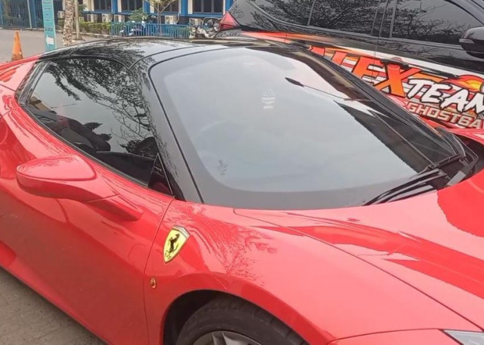 Pemilik Mobil Ferrari Merah Viral: ‘Yang Bawa Mobil Itu Adik Sepupu Saya‘