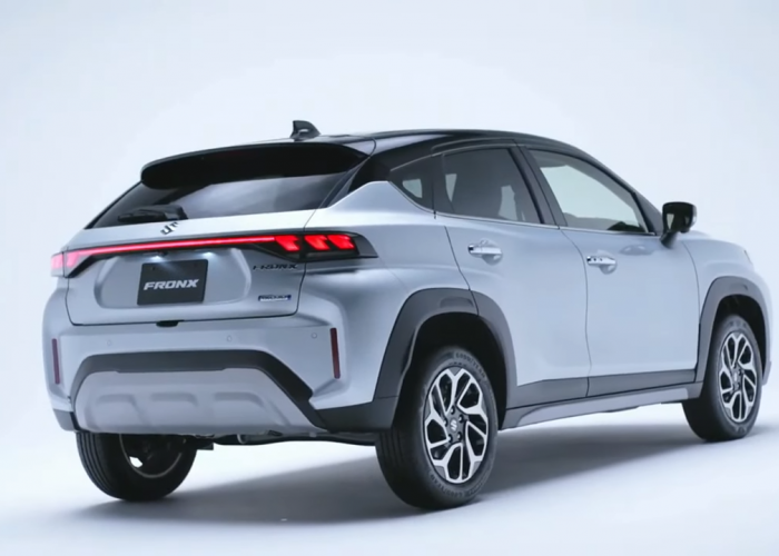 Suzuki Fronx: SUV Mungil Berdesain Kekinian, Irit Bahan Bakar, dan Siap Jadi Penantang Baru