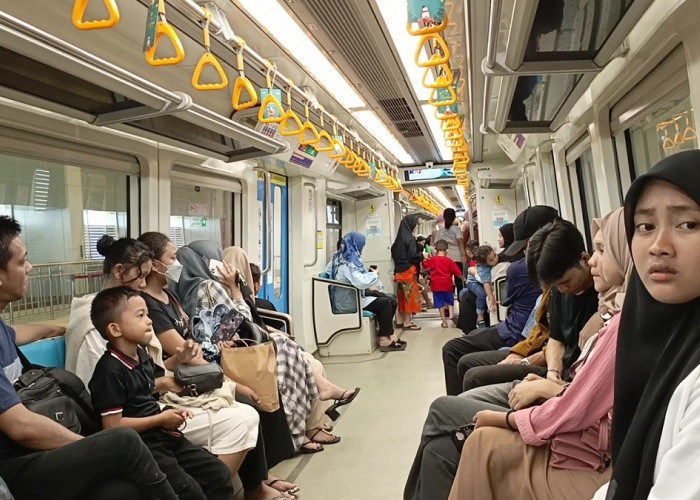 Selama Puasa, LRT Sumsel Bolehkan Penumpangnya Makan dan Minum Saat Buka Puasa