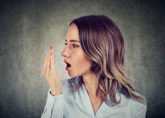 Tips Mencegah Bau Mulut yang Sering Terjadi Saat Puasa