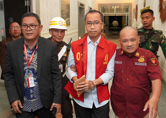 Alex Noerdin dan 3 Orang Lainnya Ditetapkan Tersangka Revitalisasi Pasar Cinde