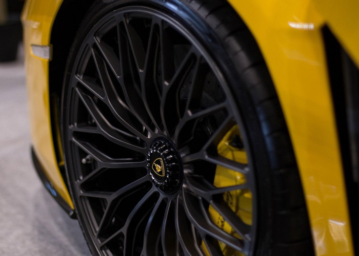 Ban Mobil Warna Kuning, Tampil Mencolok dan Sporty dengan Karakter yang Berani