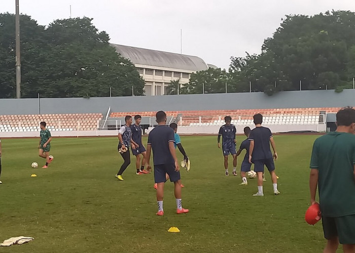 Jelang Laga Play Off Degradasi Liga 2 Hadapi PSKC, Skuad Sriwijaya FC Mulai Menggelar Latihan