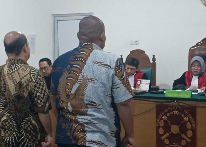 Korupsi Dana Hibah PMI OKU Timur,  Terdakwa Dedy Damhudy dan Aguscik  Divonis 1 Tahun Penjara