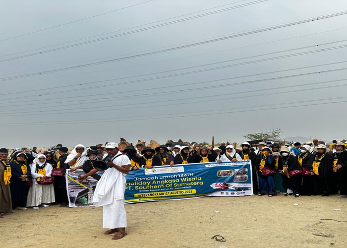 Bahagianya 433 Jemaah Ziarah Hudaibiyah dan Umrah Ketiga Gratis dari CEO Holiday Angkasa Wisata