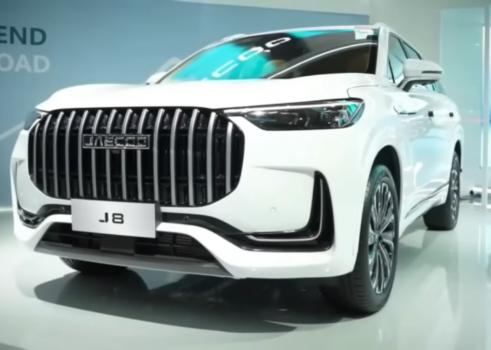 Jaco J8 Resmi Meluncur di Indonesia, Tantang SUV Jepang dengan Desain Mewah dan Teknologi Hybrid