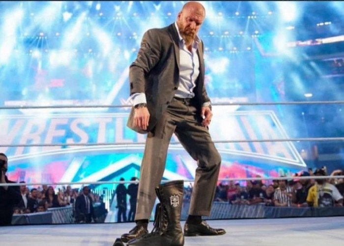 Bos WWE, Triple H Menunjuk Mantan Juara Dunia Sebagai General Manager Baru SmackDown