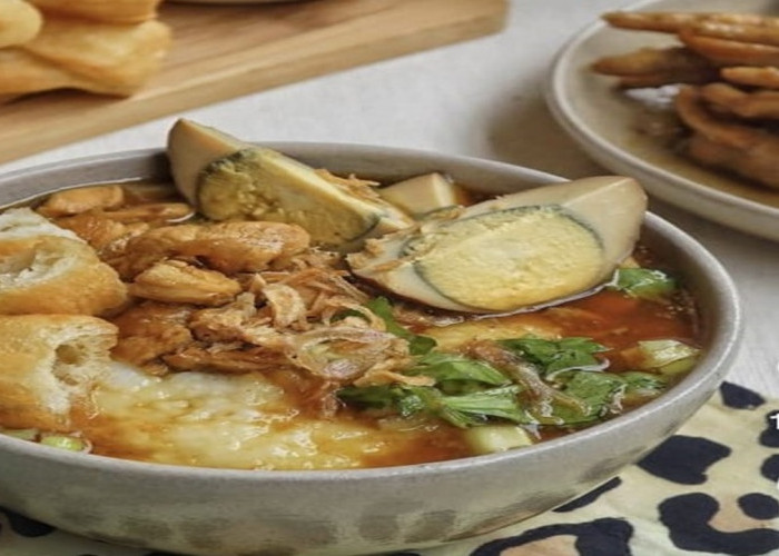 Bubur Mouly Cempaka: Hidangan Tradisional Khas KomeringPenuh Cita Rasa