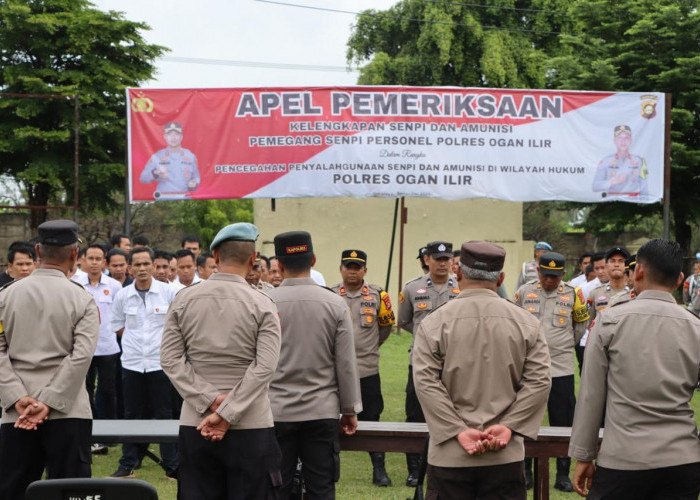 Polres ogan ilir gelar Pemeriksaan Senpi Dinas Polres dan Polsek Jajaran