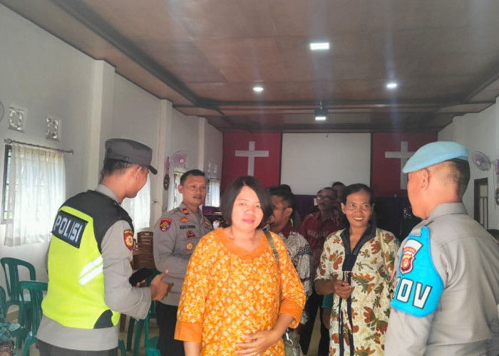 Personil Polri Amankan Ibadah Kenaikan Yesus Kristus di OKU Selatan 