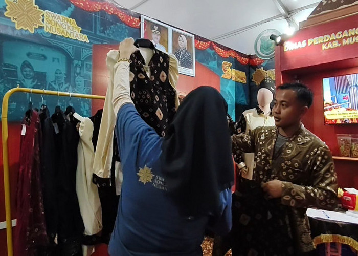 Unik, Kain Gambo dari Limbah Gambir Muba Dilirik pada Sriwijaya Expo 2025