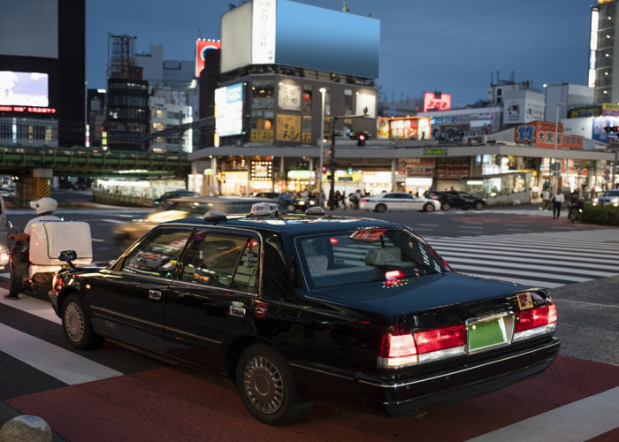 Mobil Jepang Makin Mahal, Mobil Cina Makin Boros? Ini Dia Fakta yang Bikin Dilema!