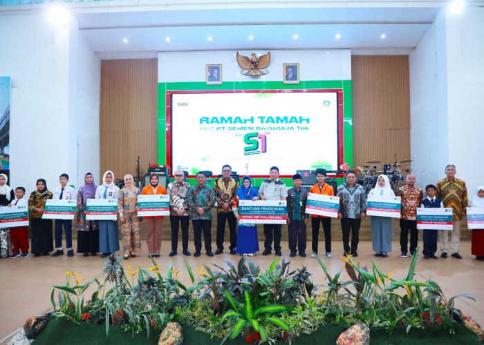 PT Semen Baturaja Tbk Memberikan Bantuan Sosial Hingga Ratusan Juta Untuk Masyarakat 