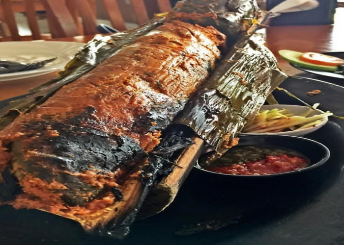 Ikan Semah Masak Bambu, Cita Rasa Alami dari Lereng Pagar Alam
