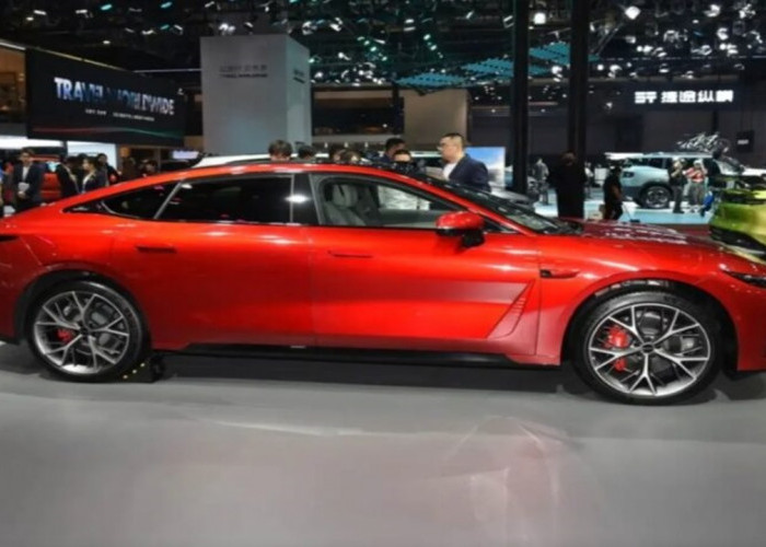  Sedan Listrik Exeed Exlantix ES 2025 Dari Chery, Tawarkan Fitur Premium
