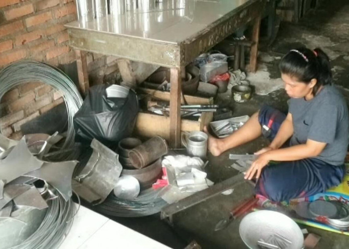 Pengrajin Aluminium Prabumulih Lebarkan Sayap Hingga ke Lampung