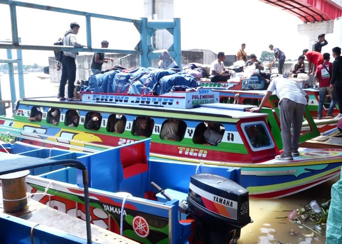 Arus Mudik Lebaran, Dermaga 16 Ilir Dipadati Penumpang