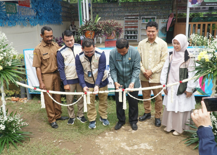 Sampah Jadi Berkah: PLN UID S2JB Resmikan Program SPP Dibayar Sampah Bersama Qur’anic Farm dan Bank Sampah 