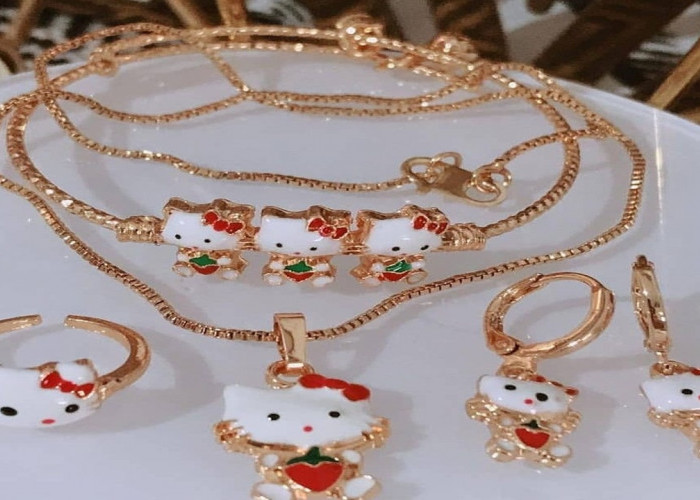 Imut Maksimal! Inspirasi Perhiasan Emas Anak yang Aman dan Bikin Gemas