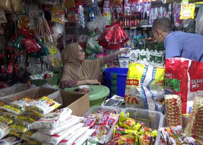 Minyakita Hilang di Pasar Sekip Ujung, Harga Melonjak di Atas HET