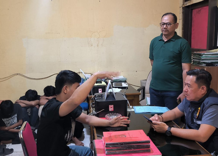 5 Pemuda Ditangkap Usai Kroyok Pemotor di Lampu Merah Charitas, Korban Masih Dirawat