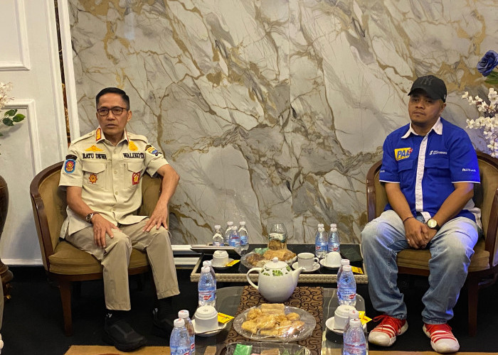 Sambangi PalTV, Walikota Palembang Dukung Penuh PalTV Night Run Festival 2025 