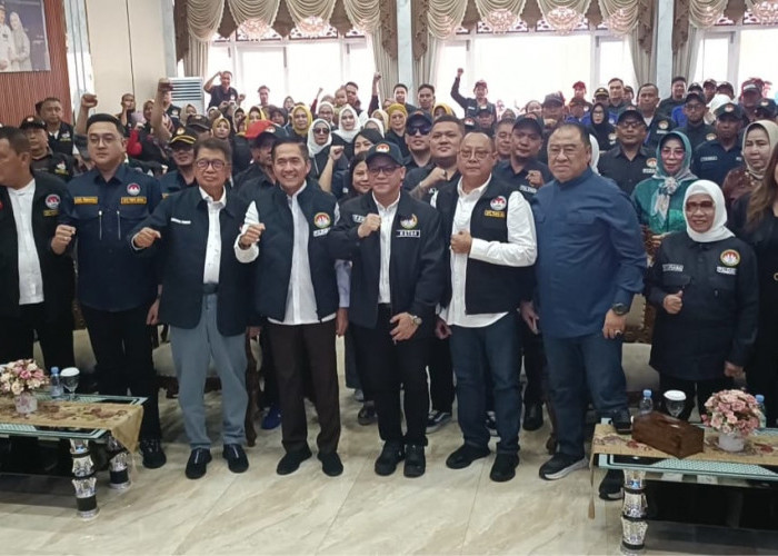 Syahrial Oesman Lantik Pengurus PMPB Kota Palembang, Randy Aditya Jadi Ketua