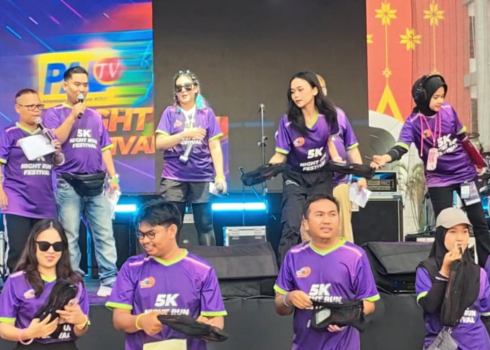 Beragam Peserta Ramaikan PALTV Night Run Festival 2025 di Jakabaring
