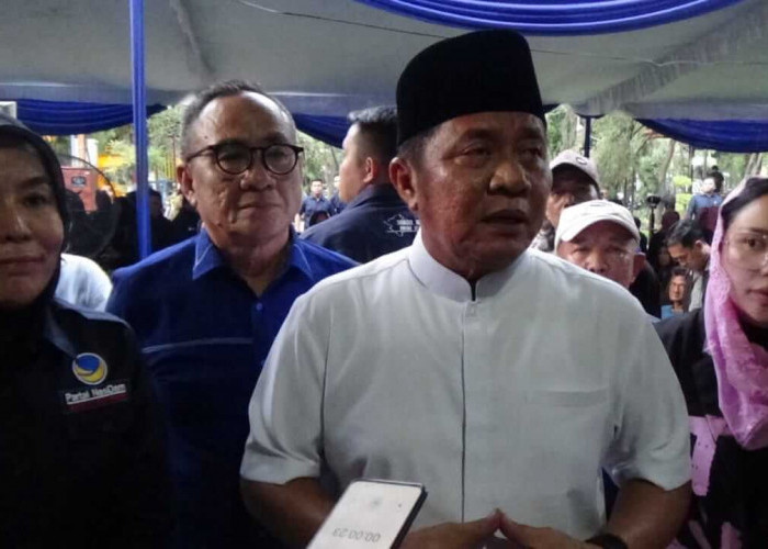 Calon Gubernur Sumsel Herman Deru Beri Dukungan kepada Calon Walikota Palembang Fitrianti Agustinda