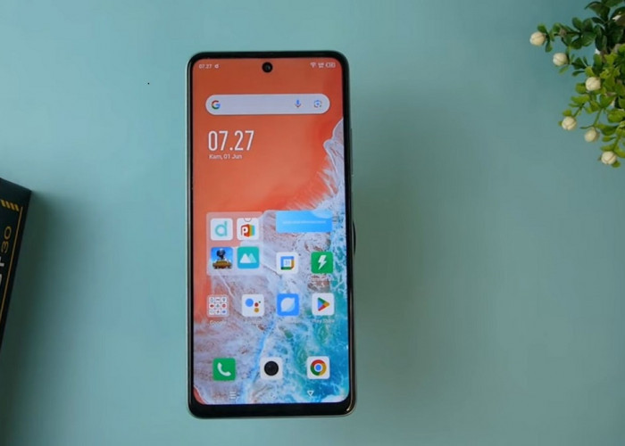 HP 1 Jutaan Tapi Layar Terang di Bawah Terik Matahari? Ini Bukti Nyatanya! 