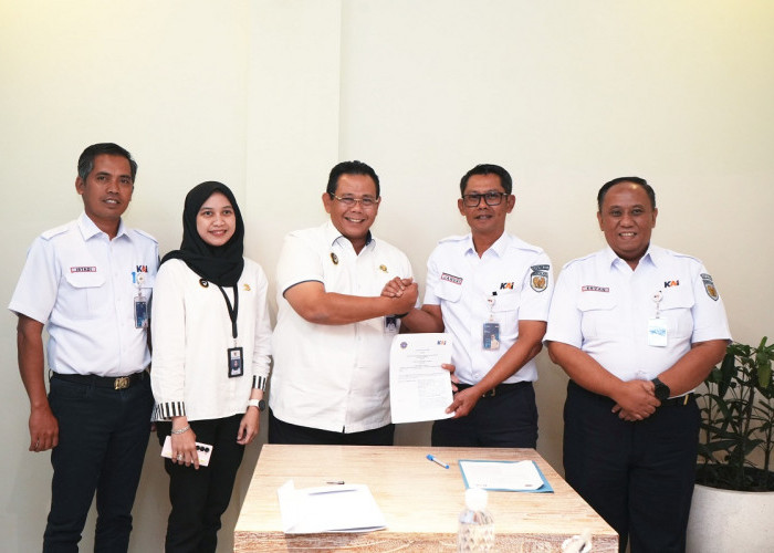 KAI Divre III Dan KSOP Kelas I Palembang, Mendatangani Kerja Sama Penggunaan Perairan Terminal Untuk Kepenting