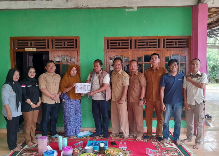 Meninggal Saat Masa Tugas Pengawasan, PKD Desa Gunung Raja Terima Santunan