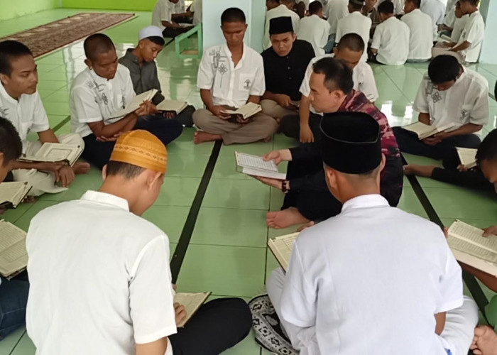 Video: LPK Anak Palembang Gelar Pesantren Kilat Ramadan