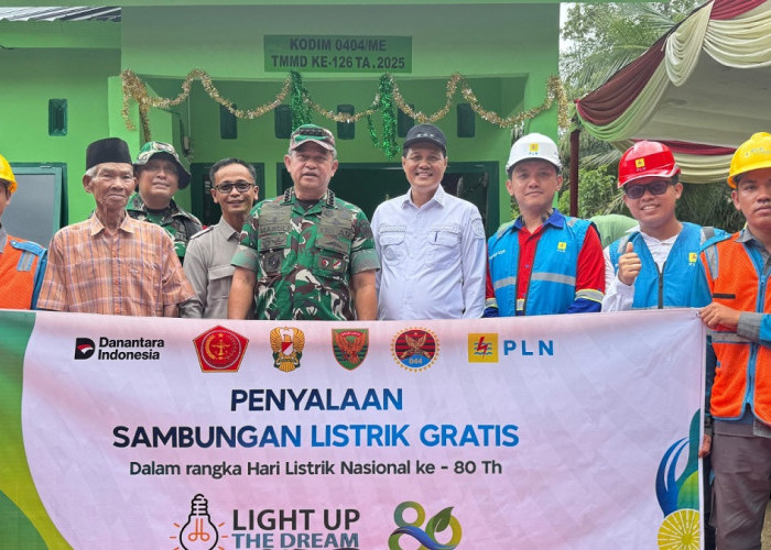 PLN ULP Muara Enim Sukses Dukung TMMD Kodim 0404, Wujudkan Terangnya Harapan di Desa