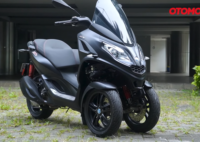 Piaggio MP3 300 HPA Sport: Motor Tiga Roda yang Kompak dan Lincah