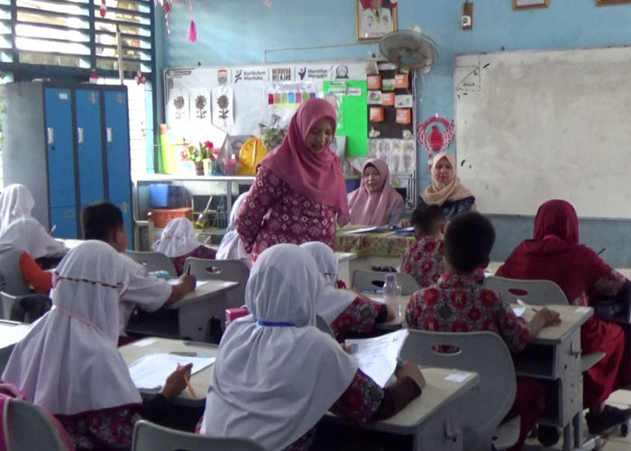 Pelajar SD di Palembang Ikuti Asesmen Sumatif Akhir Semester Genap 2025-2026