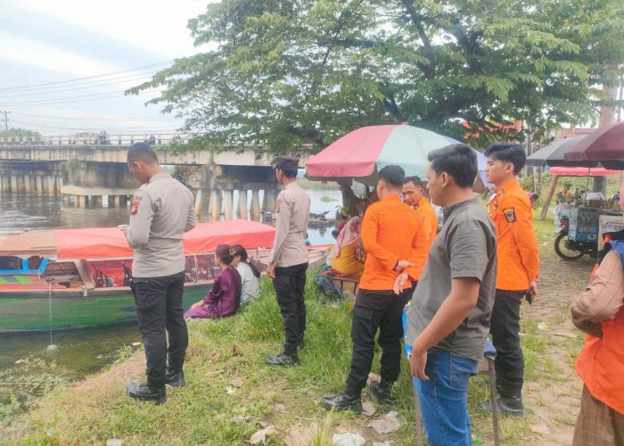 Wisata Speed Boat Indralaya saat Liburan Diawasi Polisi