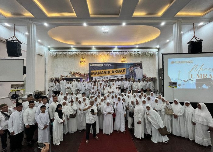 Holiday Angkasa Wisata Gelar Manasik Umroh Akbar di Gedung Graha 66 Convetion Center