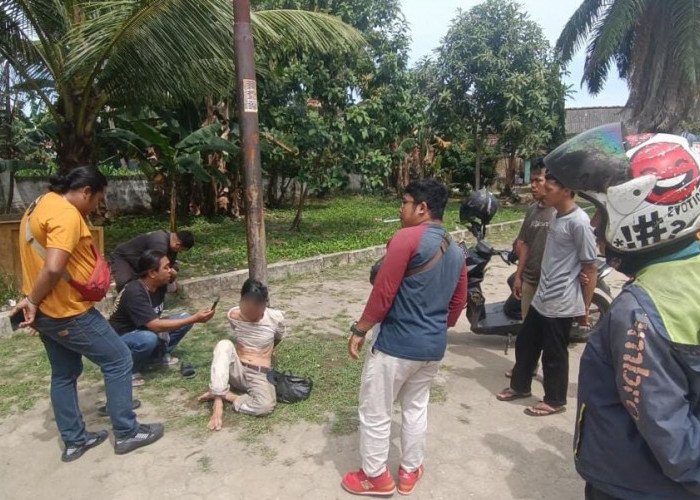 Pencuri Ponsel Jemaah Masjid Al Fathul Akbar Palembang Babak Belur Diamuk Massa