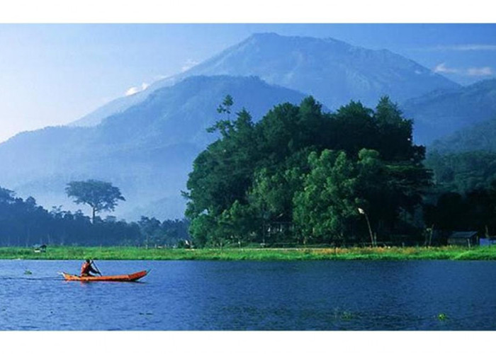 Beda dari Rawa yang Lain, Inilah Keindahan Rawa Pening