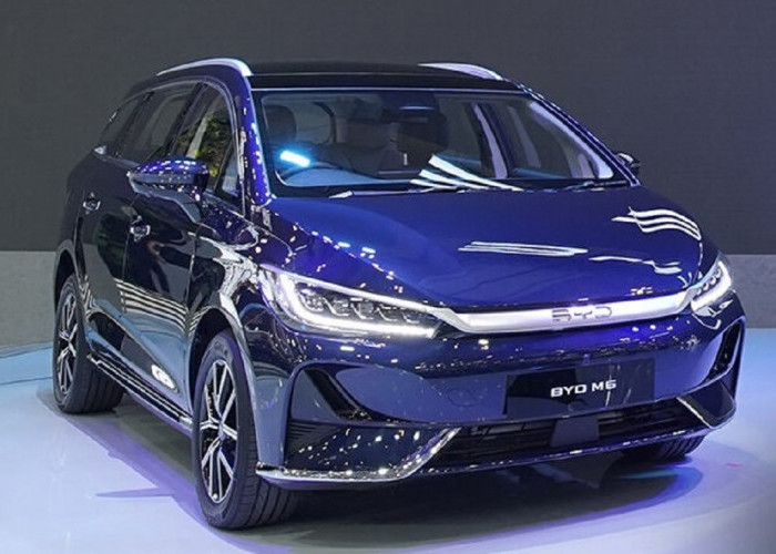 BYD M6: Peluncuran Mobil MPV Listrik Pertama di Indonesia dengan Harga Mulai dari 23,400 USD