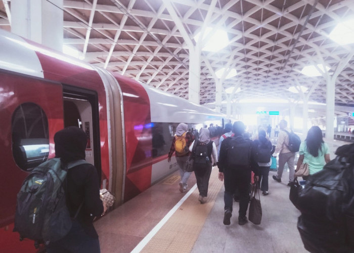 Perkenalkan Whoosh, Kereta Cepat Terbaru yang Menghubungkan Jakarta dan Bandung