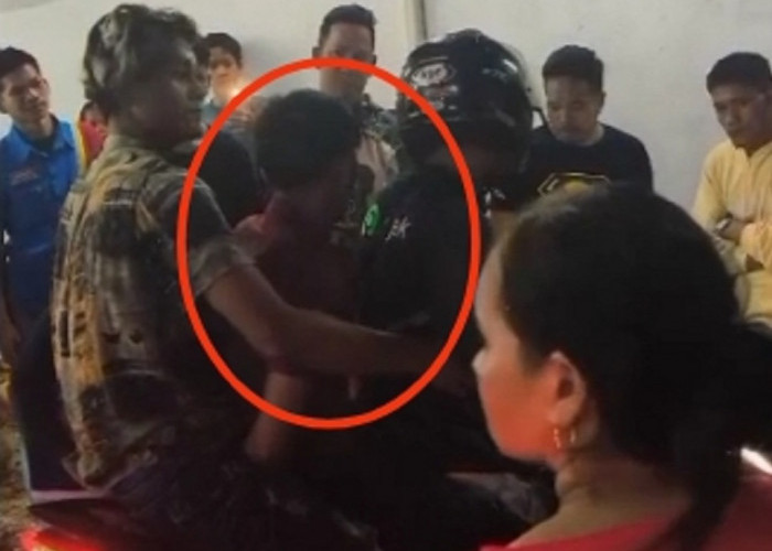 Terendus dari Medsos, Terduga Pencuri Helm Diserahkan ke Polrestabes Palembang