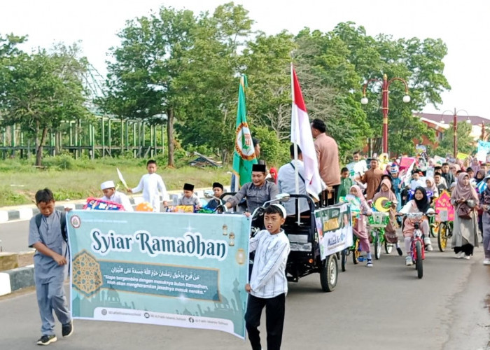 Ratusan Siswa Al Fatih Ikuti Pawai Jelang Bulan Ramadhan