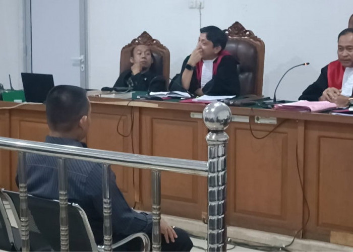 Sekda Empat Lawang Bantah Terima Rp26 Juta di Sidang Korupsi APAR, Keterangan Saksi Saling Bertolak Belakang