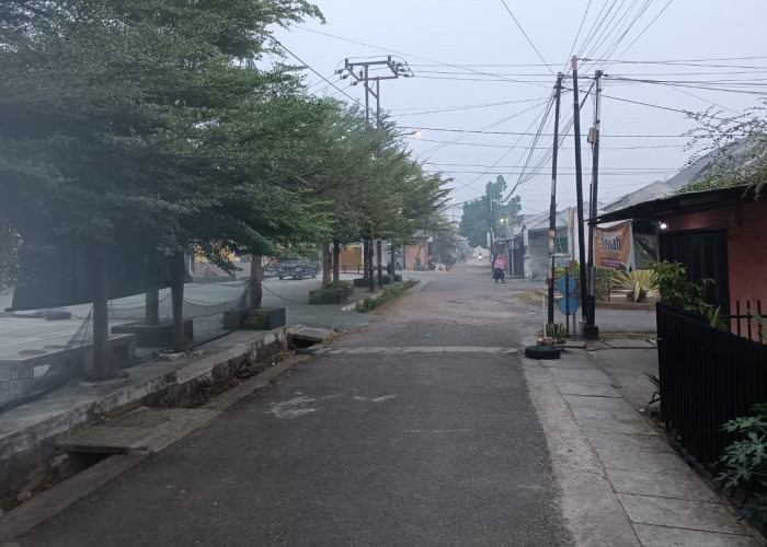 Beberapa Hari Absen, Eh Pagi Ini Kabut Asap Kembali Cemari Udara Kota Palembang