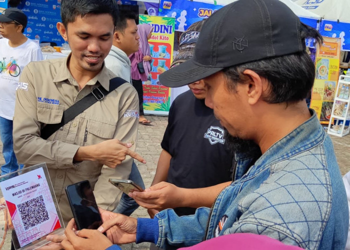 Ramaikan Jalan Sehat Gebyar UMKM Sumsel PALTV, Bank Indonesia Bagi-Bagi Uang Transaksi Menggunakan Qris 