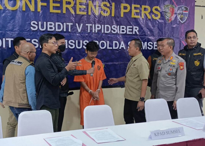 Sebar Video dan Foto Asusila Pacar, Pria Asal Tangerang Ditangkap Petugas Siber Ditreskrimsus Polda Sumsel