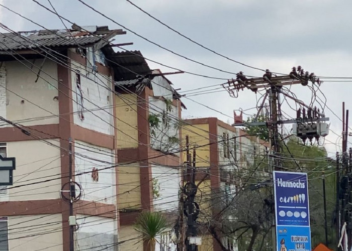 Kabel Semerawut di Palembang Dikeluhkan Warga, Pemkot Siap Ambil Tindakan Tegas