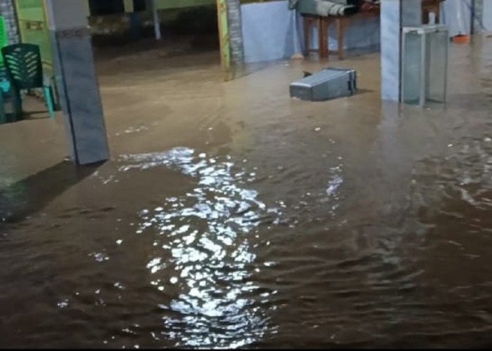  Banjir Kembali Terjang OKU, 3 Rumah Dikabarkan Roboh Terseret Banjir 